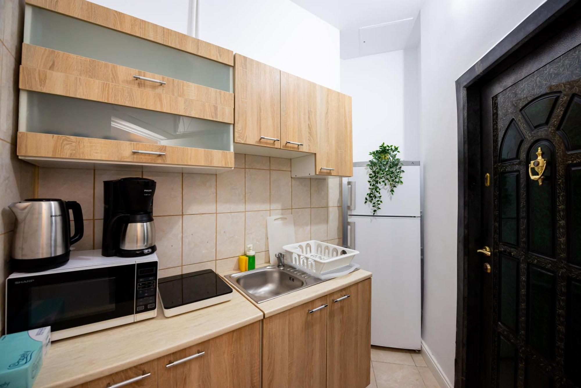 Ideal Accommodation Unirii Square بوخارست المظهر الخارجي الصورة