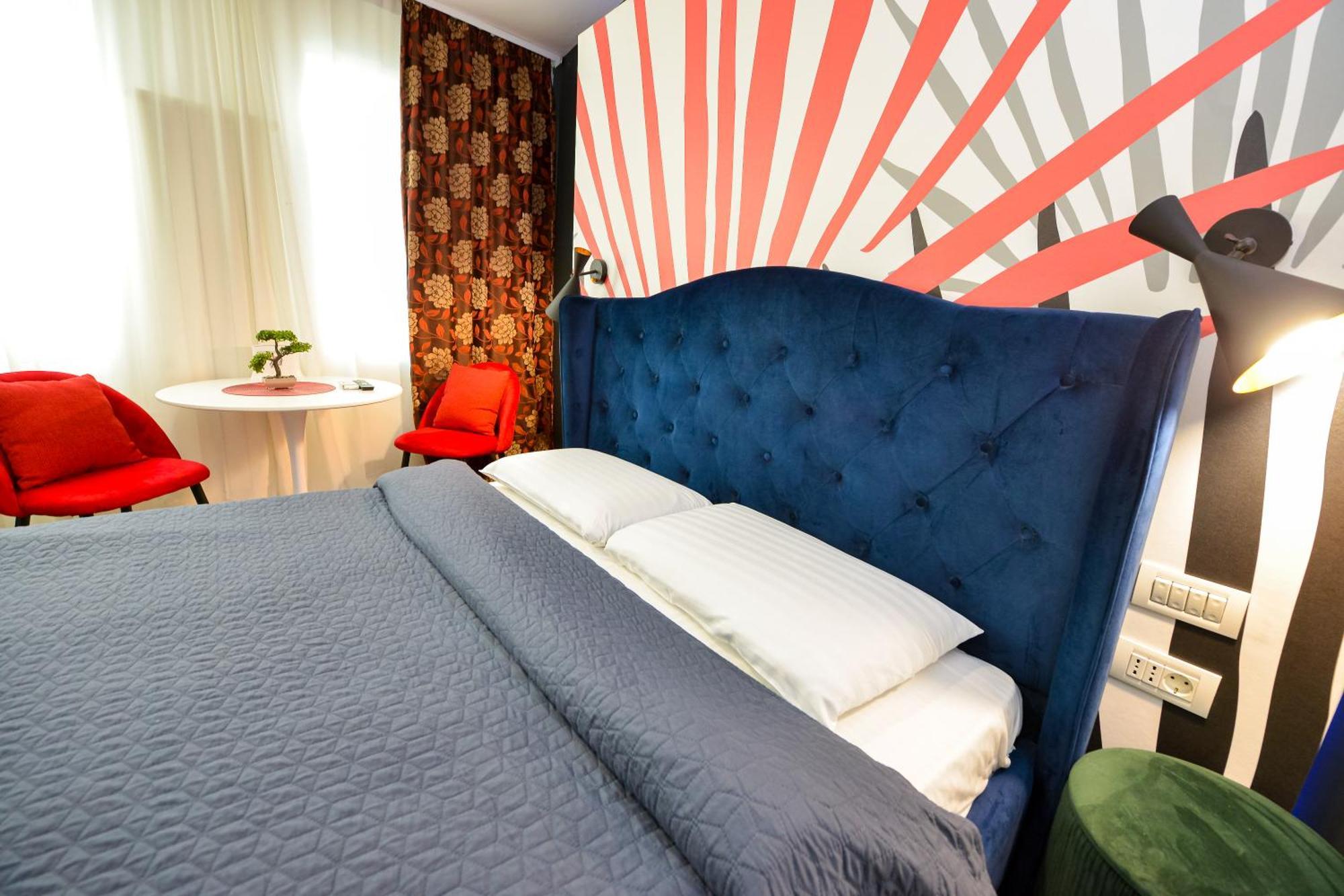 Ideal Accommodation Unirii Square بوخارست المظهر الخارجي الصورة