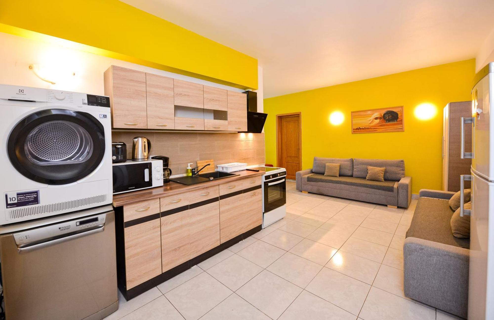 Ideal Accommodation Unirii Square بوخارست المظهر الخارجي الصورة